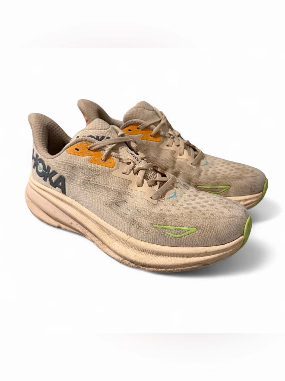 Women’s Hoka Clifton 9 Vanilla Astral Running Shoes Size 10